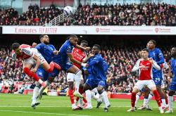 开云体育官网-热刺逆转胜莱斯特城，稳住英超前四位置