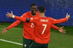 开云体育APP下载-关于葡萄牙完胜国际米兰，布鲁诺点燃赛场的信息