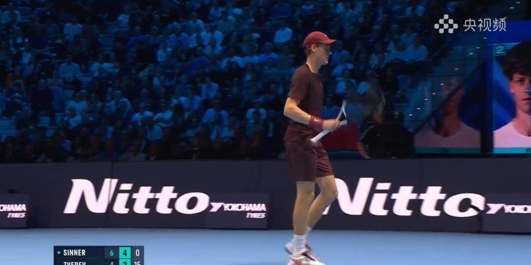 ATP总决赛碾压拉沃尔杯，穆雷带队取胜